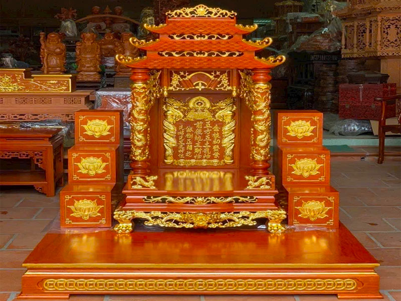 Bàn thờ thần tài